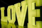 LOVE (3D z plexi LED RGB)